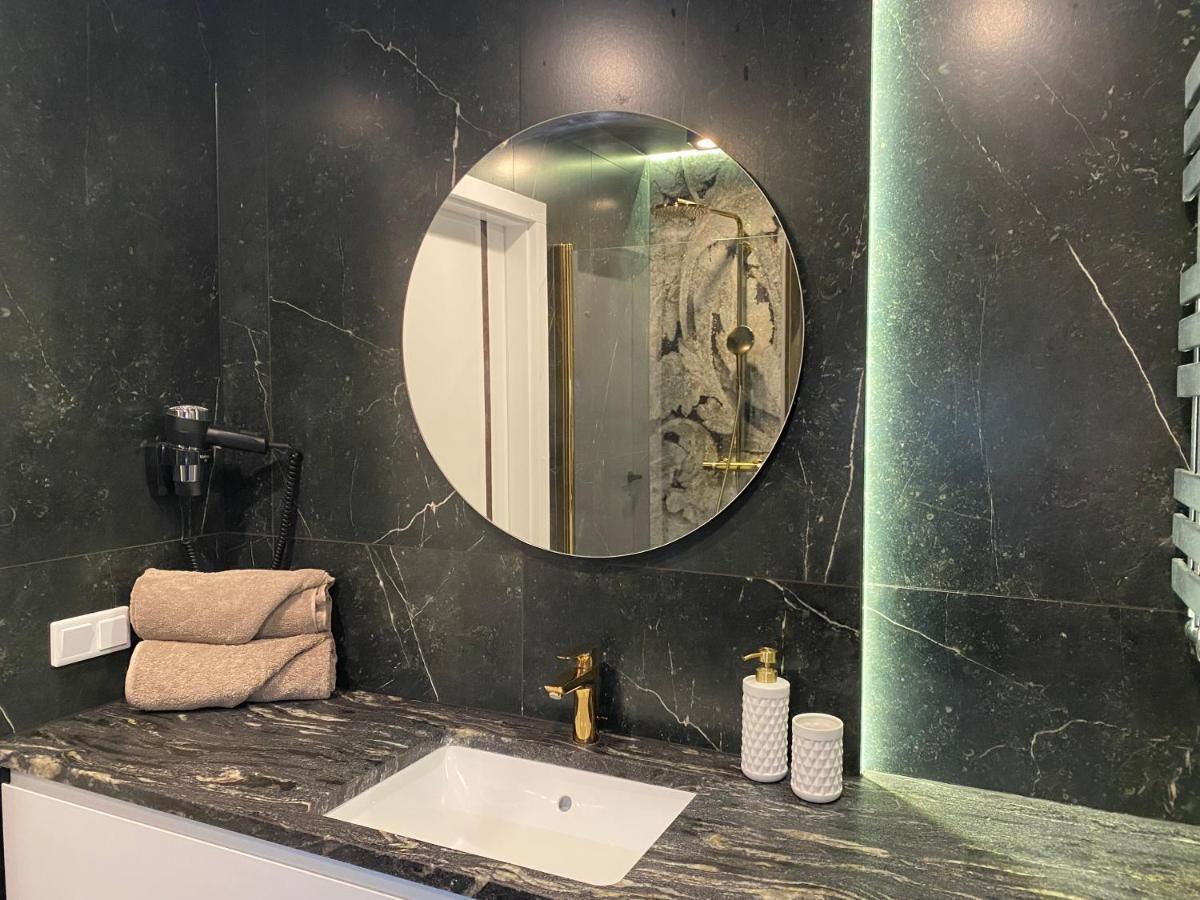 Apartament Gold Swinoujscie Bagian luar foto